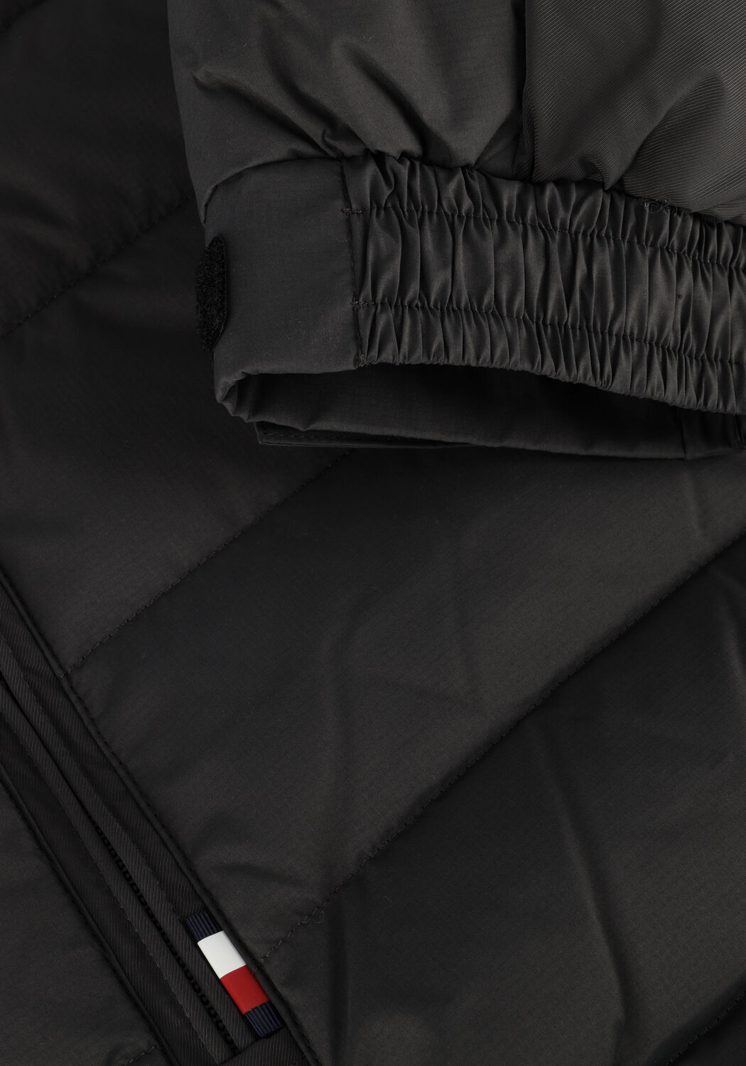 Graue TOMMY HILFIGER Jack MID NEW YORK PUFFER - large