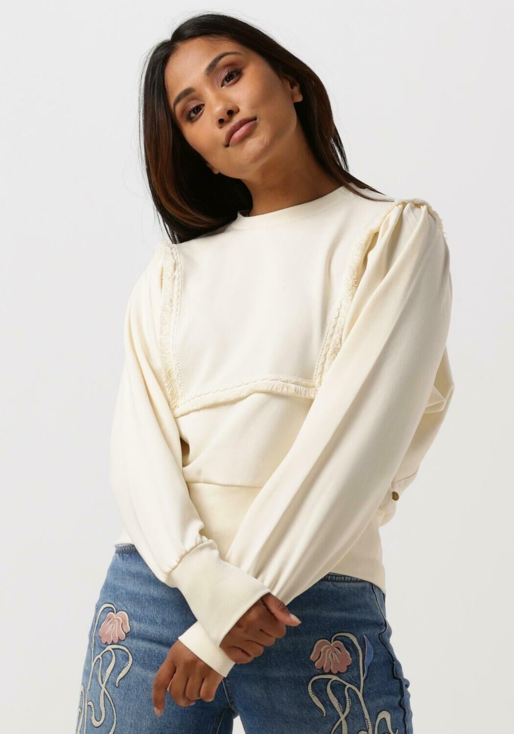 nicht gerade weiss scotch soda sweatshirt fringe tape oversized raglan sleeved sweater