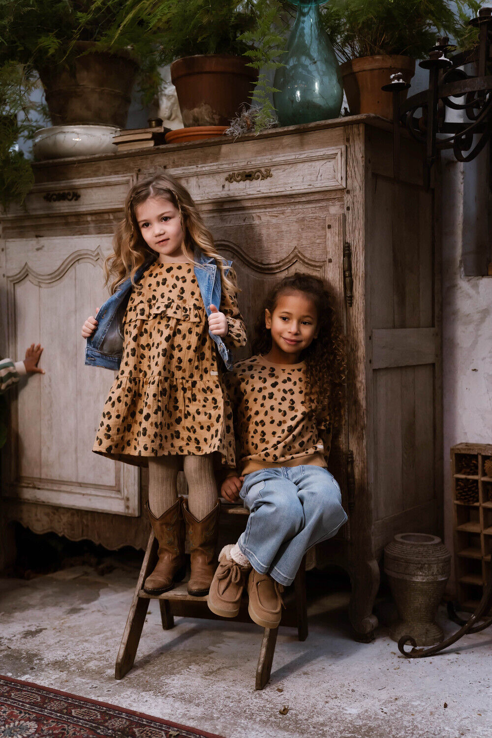 Braune DAILY7 Sweatshirt OVERSIZED SWEATER ANIMAL - large