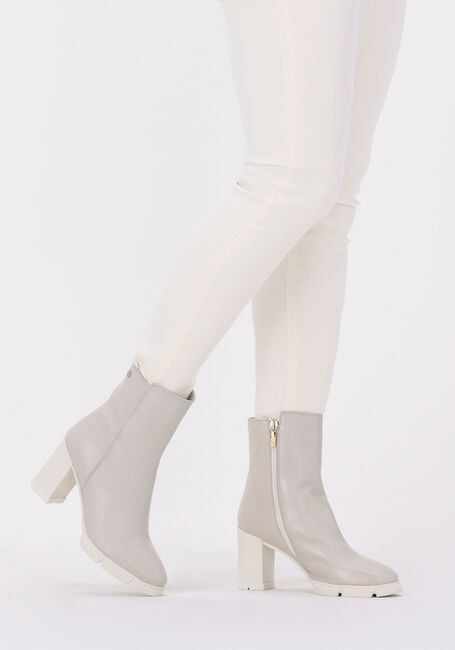 Wei&szlig;e NOTRE-V Stiefeletten 04-241 - large