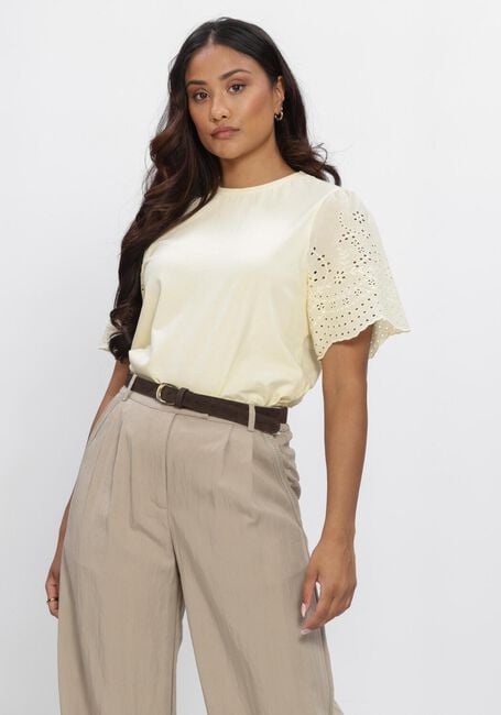 Gelbe Y.A.S. T-shirt YASLEX SS TOP W. EMB SLEEVES S. - large