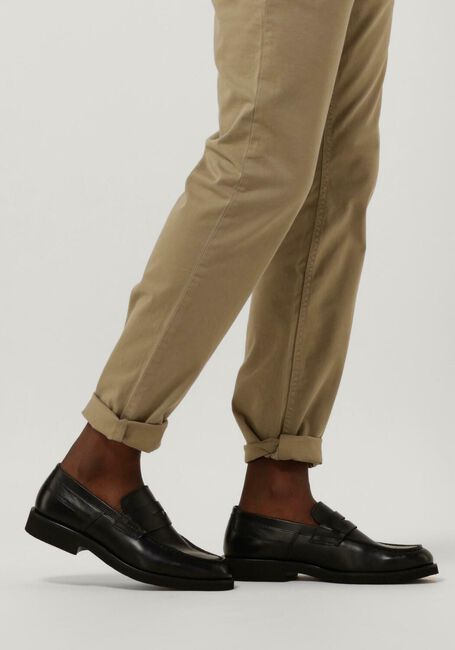 Schwarze BOSS Slipper BAIRD LOAF - large