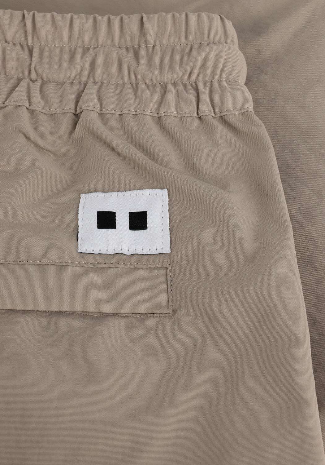 Camelfarbene MINIMUM Kurze Hose STRINGO 9347 - large