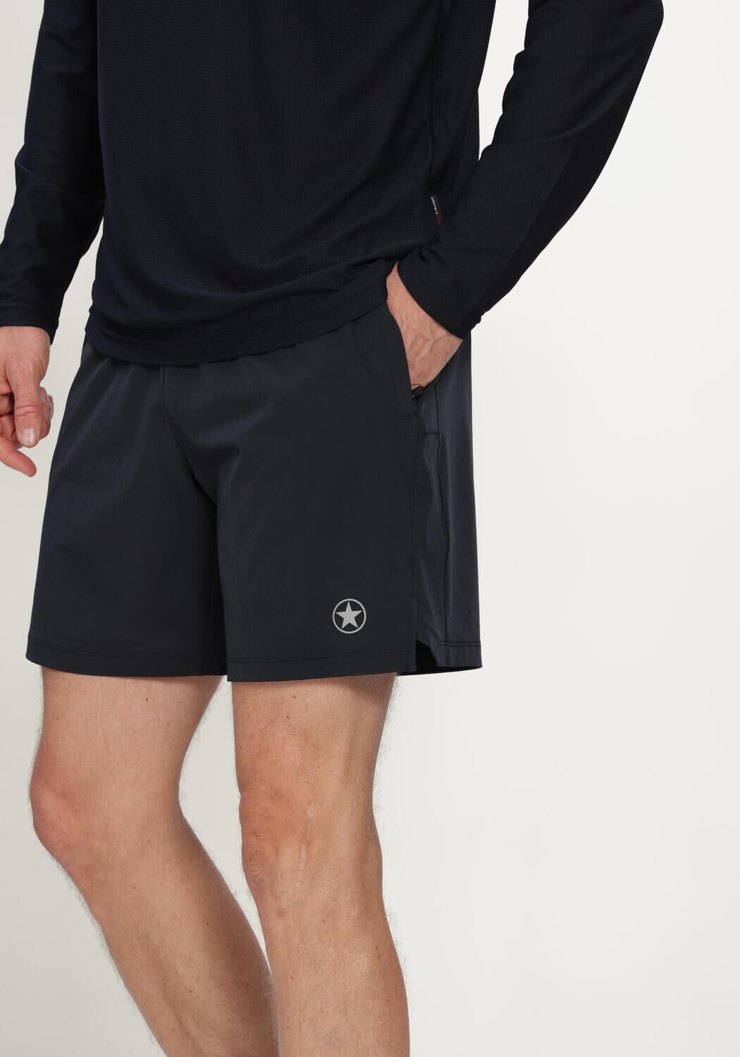 Dunkelblau AIRFORCE Hosen PERFORMANCE RUNNING SHORT - large
