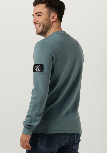 Blaue CALVIN KLEIN Pullover BADGE WAFFLE LS TEE - large