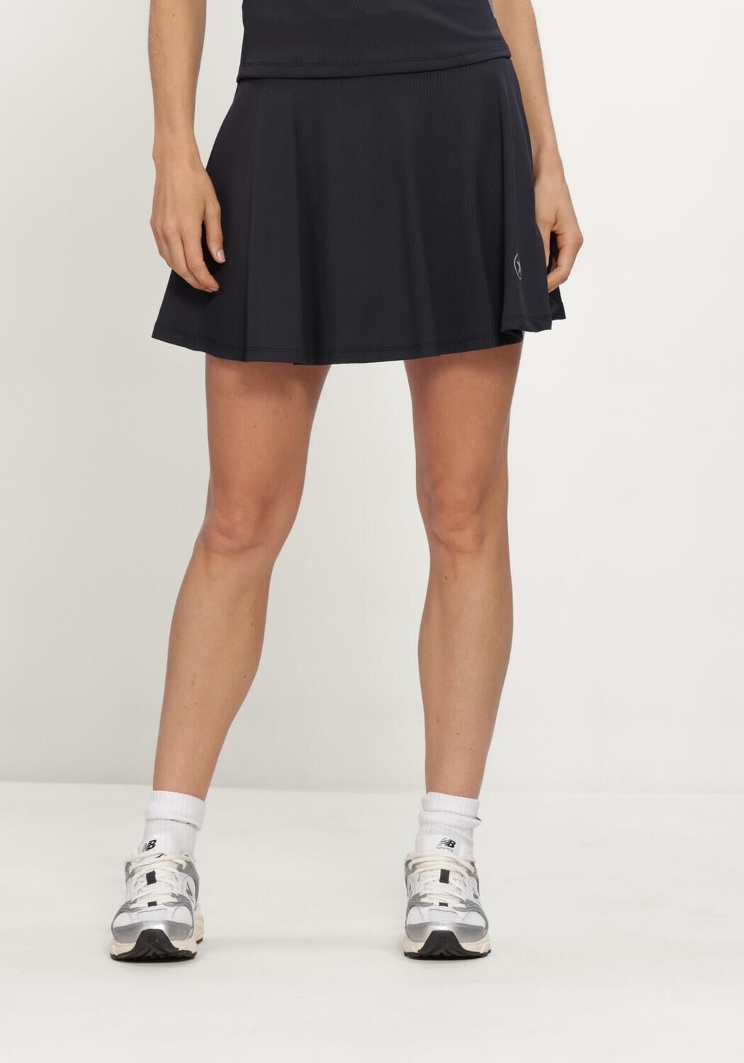 Schwarze AIRFORCE R&ouml;cke RIBBED TENNIS SKIRT - large
