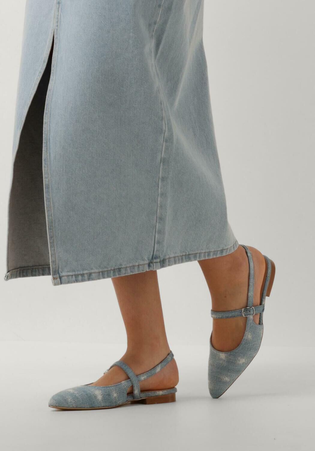 Blaue NOTRE-V Slingbacks VK1047 - large