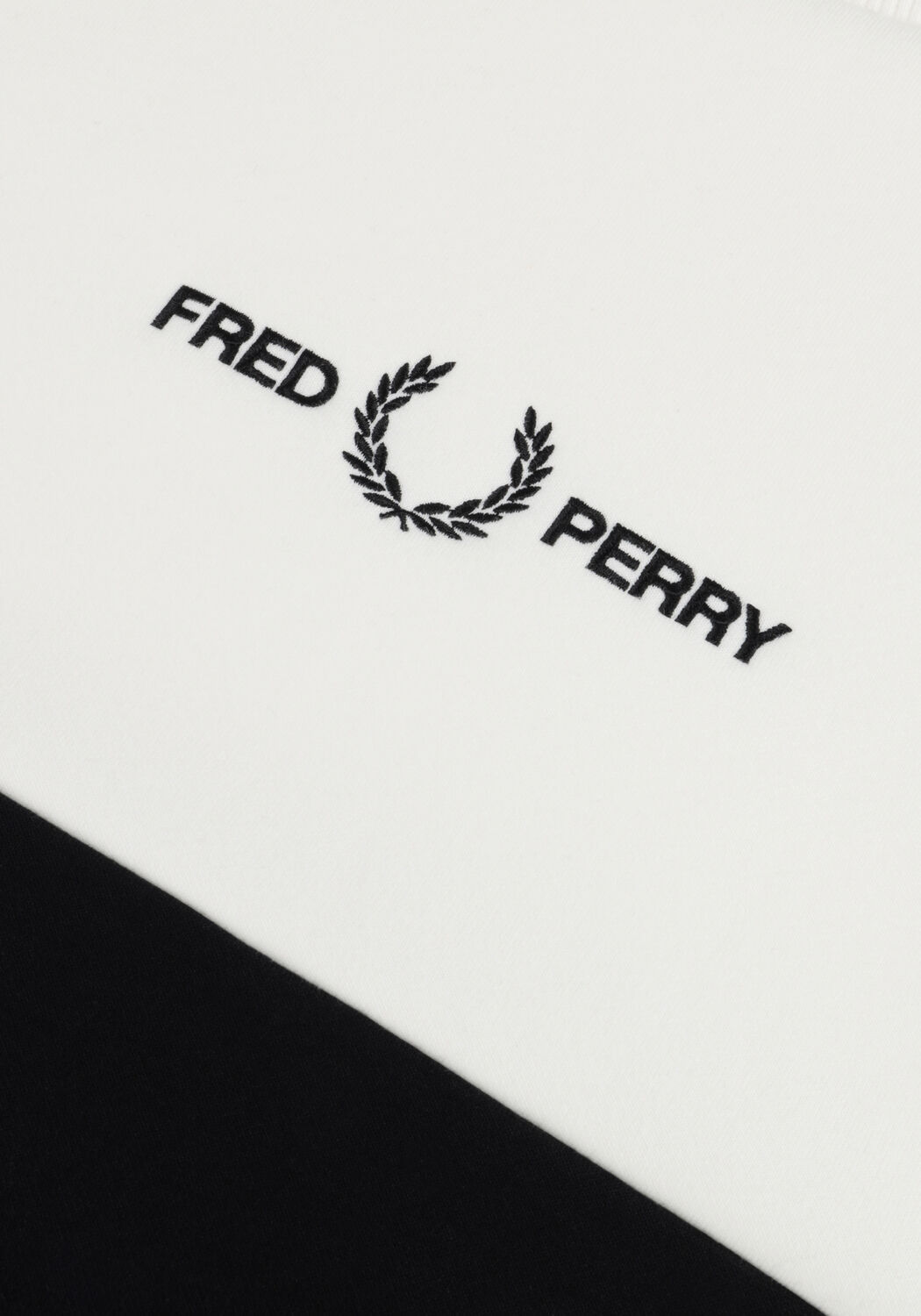 Graue FRED PERRY Sweatshirt COLOUR BLOCK SWEATSHIRT - large