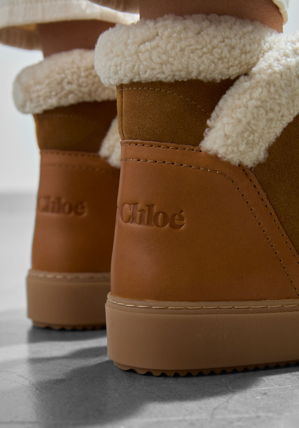 Braune SEE BY CHLO&Eacute; Ankle Boots JULIET - large