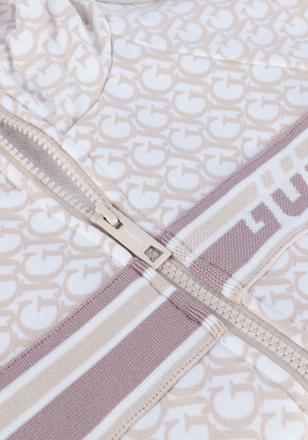 Creme GUESS Strickjacke BRIANNE ZIP JACKET - large