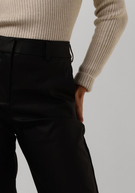 Schwarze MINUS Hose TASJA MID WAIST PU PANT - large