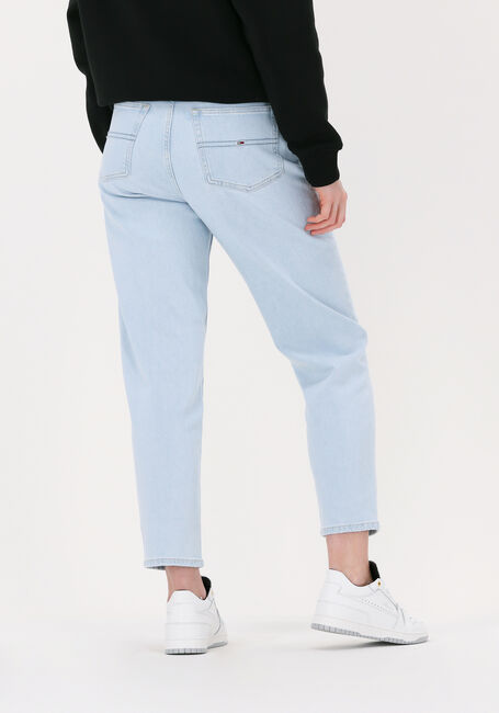Hellblau TOMMY JEANS Mom jeans MOM JEAN UHR TPRD BF6113 - large
