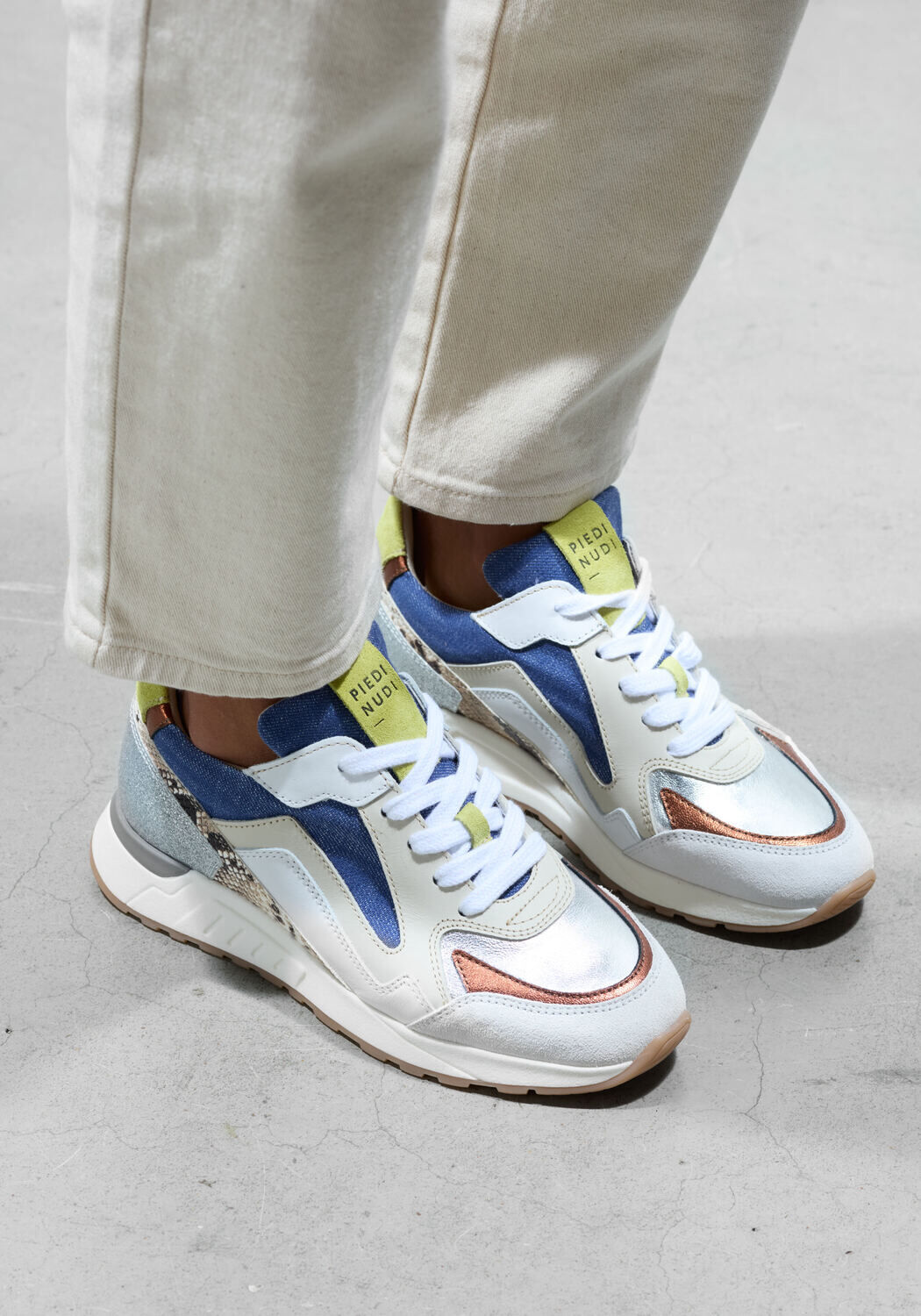 Silberne PIEDI NUDI Sneaker Low SELVA 17.09 - medium