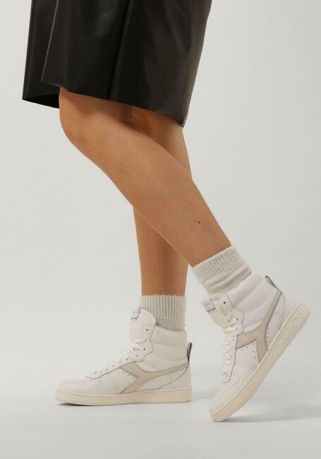 Weiße DIADORA Sneaker high MAGIC BASKET MID WOMAN - large