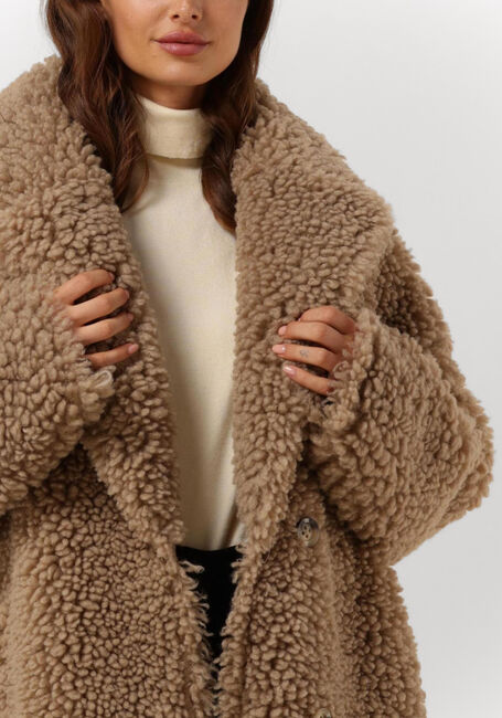 Taupe BEAUMONT Teddy-Jacke REVERSIBLE CURLY LAMMY COAT - large