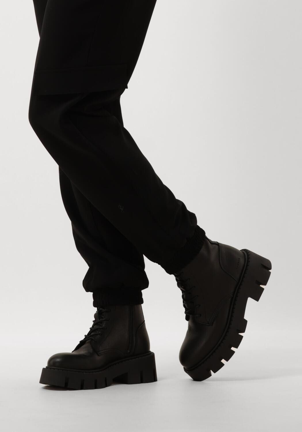 Schwarze COPENHAGEN STUDIOS Schn&uuml;rboots CPH130 - large