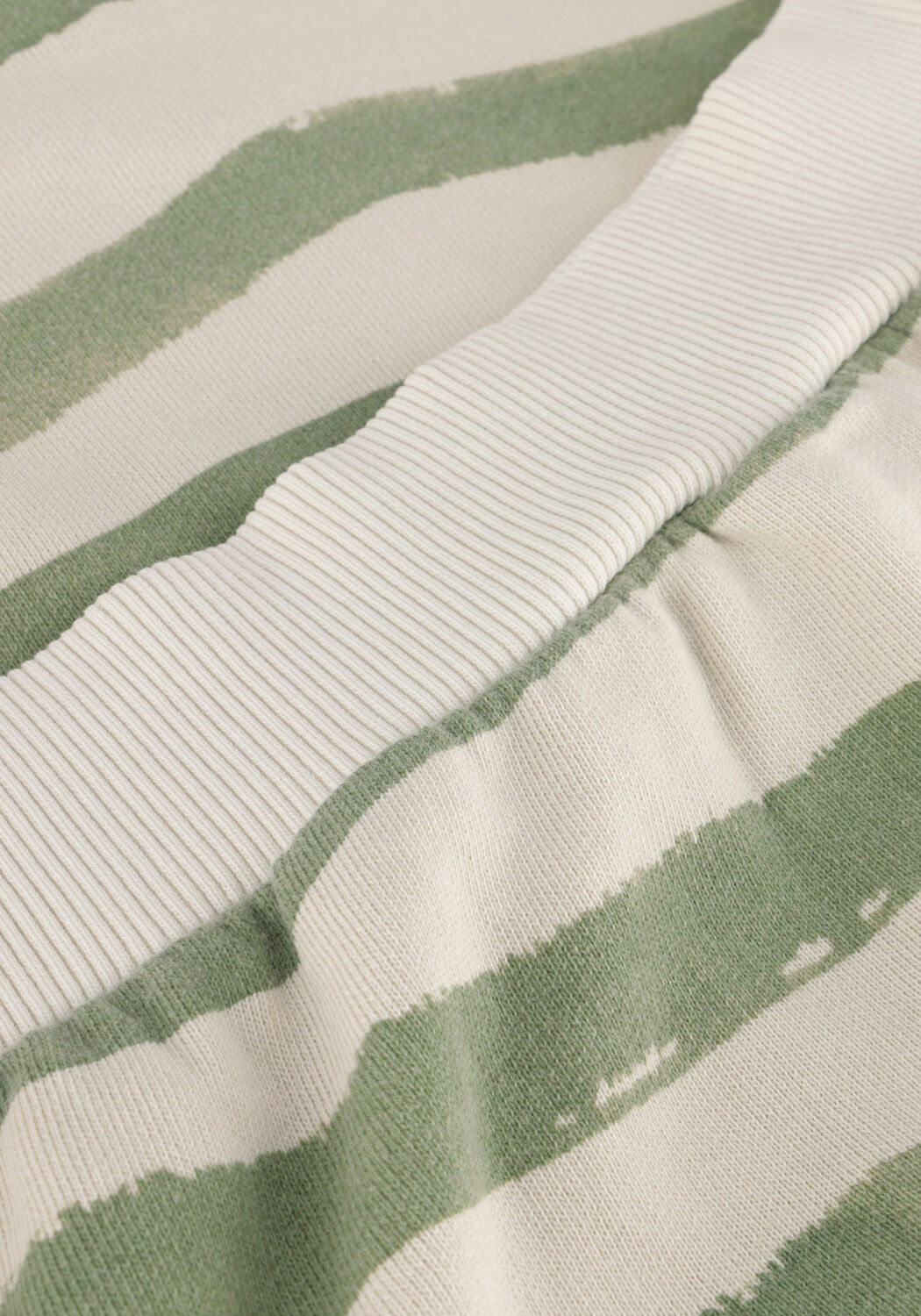 Beige PLAY UP Sweatshirt PRINTED FLEECE SWEATER - large