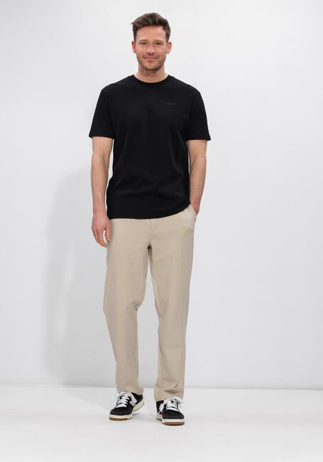 Schwarze PURE PATH T-shirt ESSENTIAL TRIANGLE TEE - large