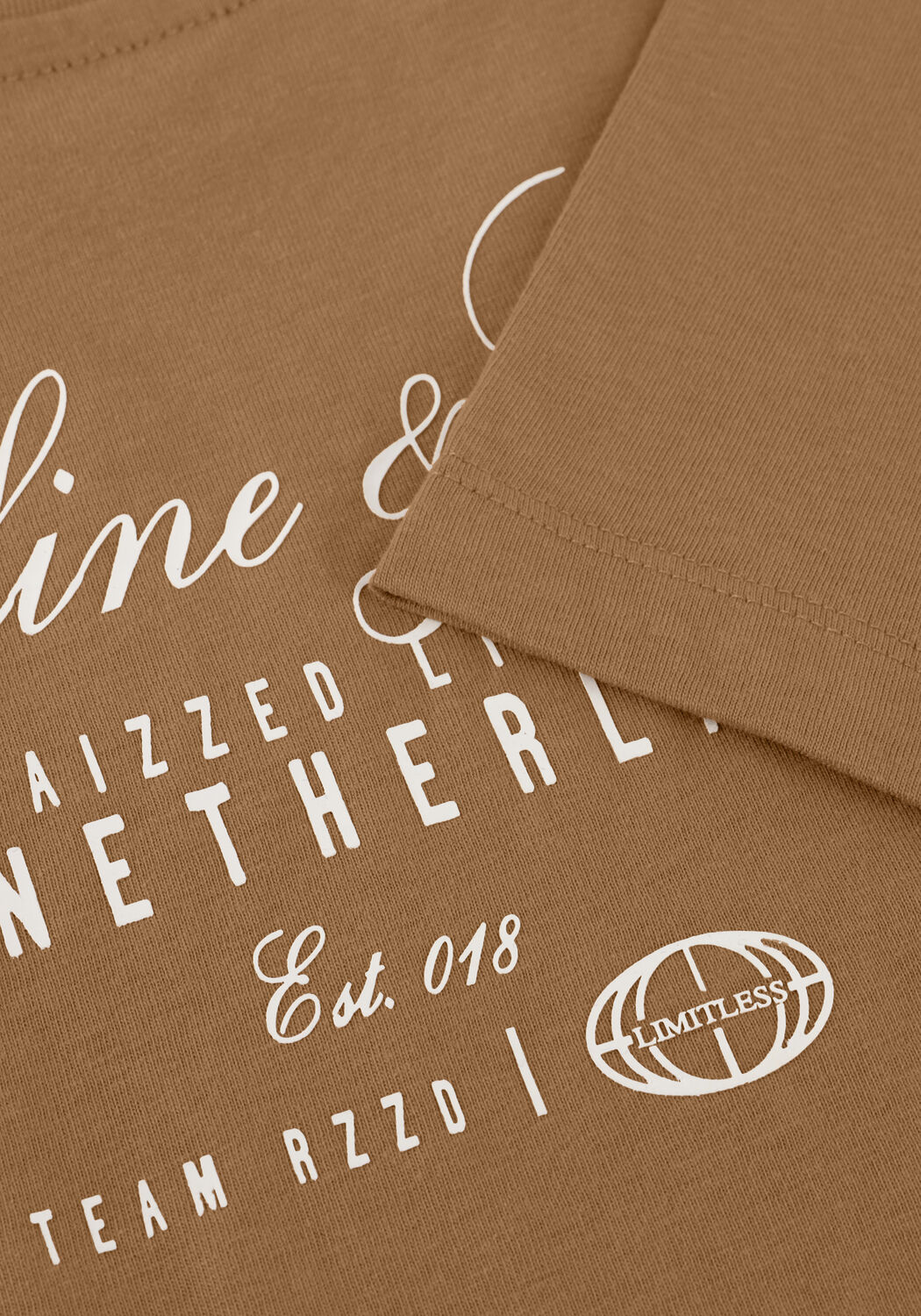 Camelfarbene RAIZZED T-shirt HARL - large