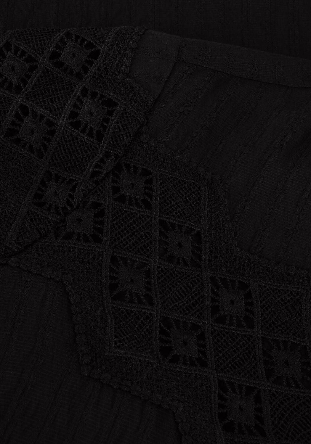 Schwarze CO'COUTURE Blusen SELMA ANGLE LACE SHIRT - large