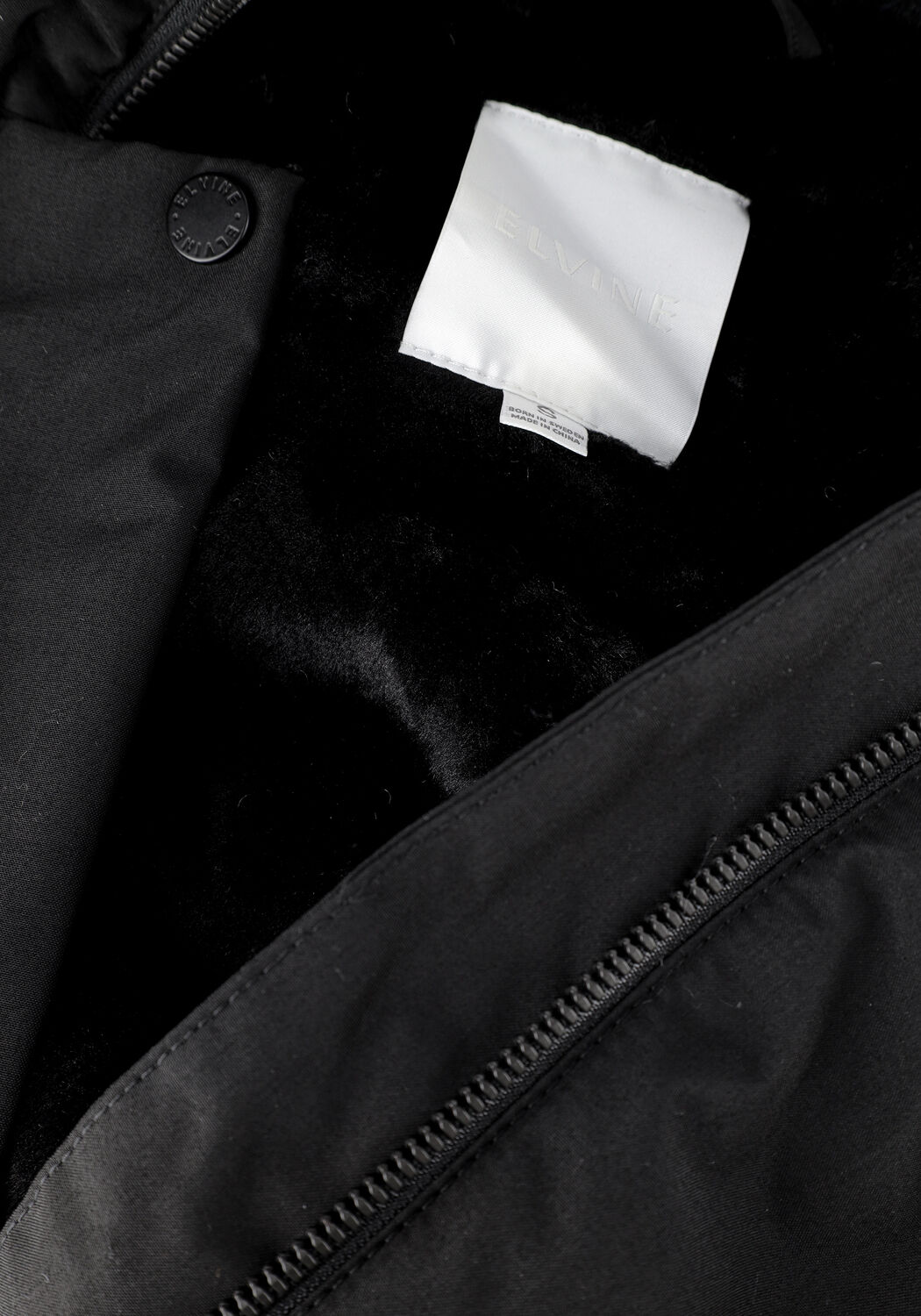 Schwarze KRAKATAU Parkas QW384 - large