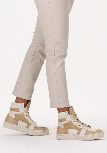 Camelfarbene NIKKIE Sneaker High LIVIA SNEAKER - large