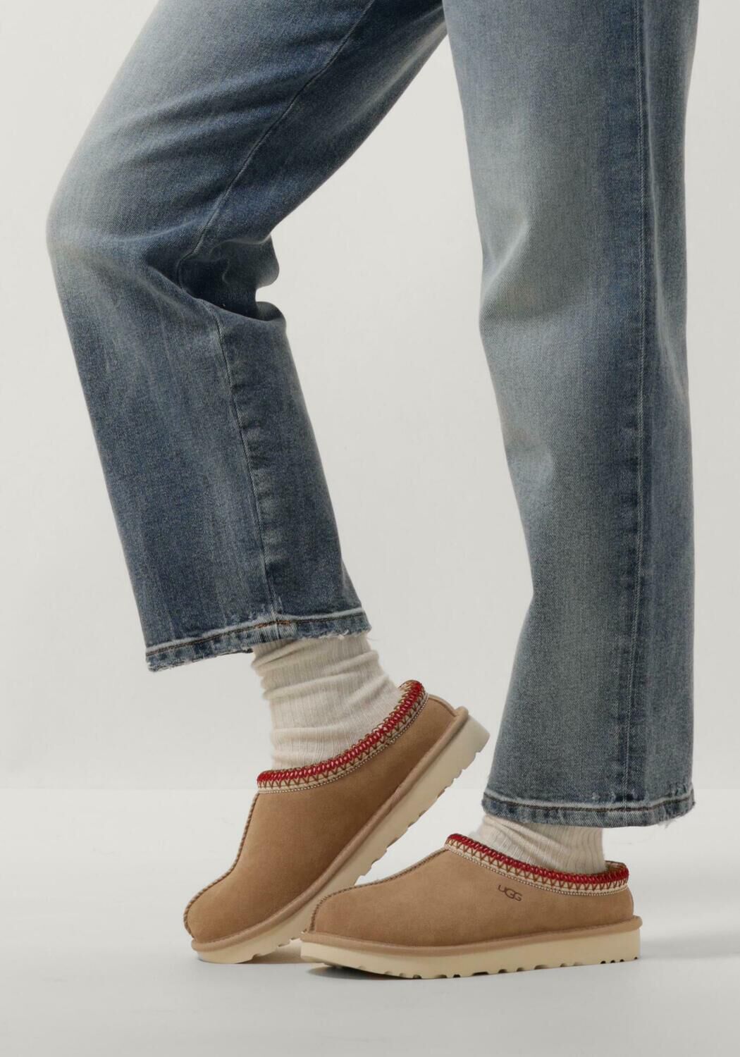 Beige UGG Slipper W TASMAN - large