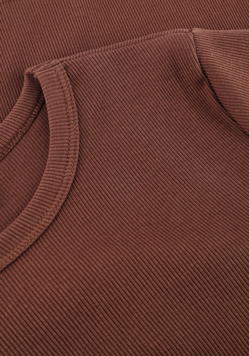 Braune NOTRE-V Top NV-HAGAR - large