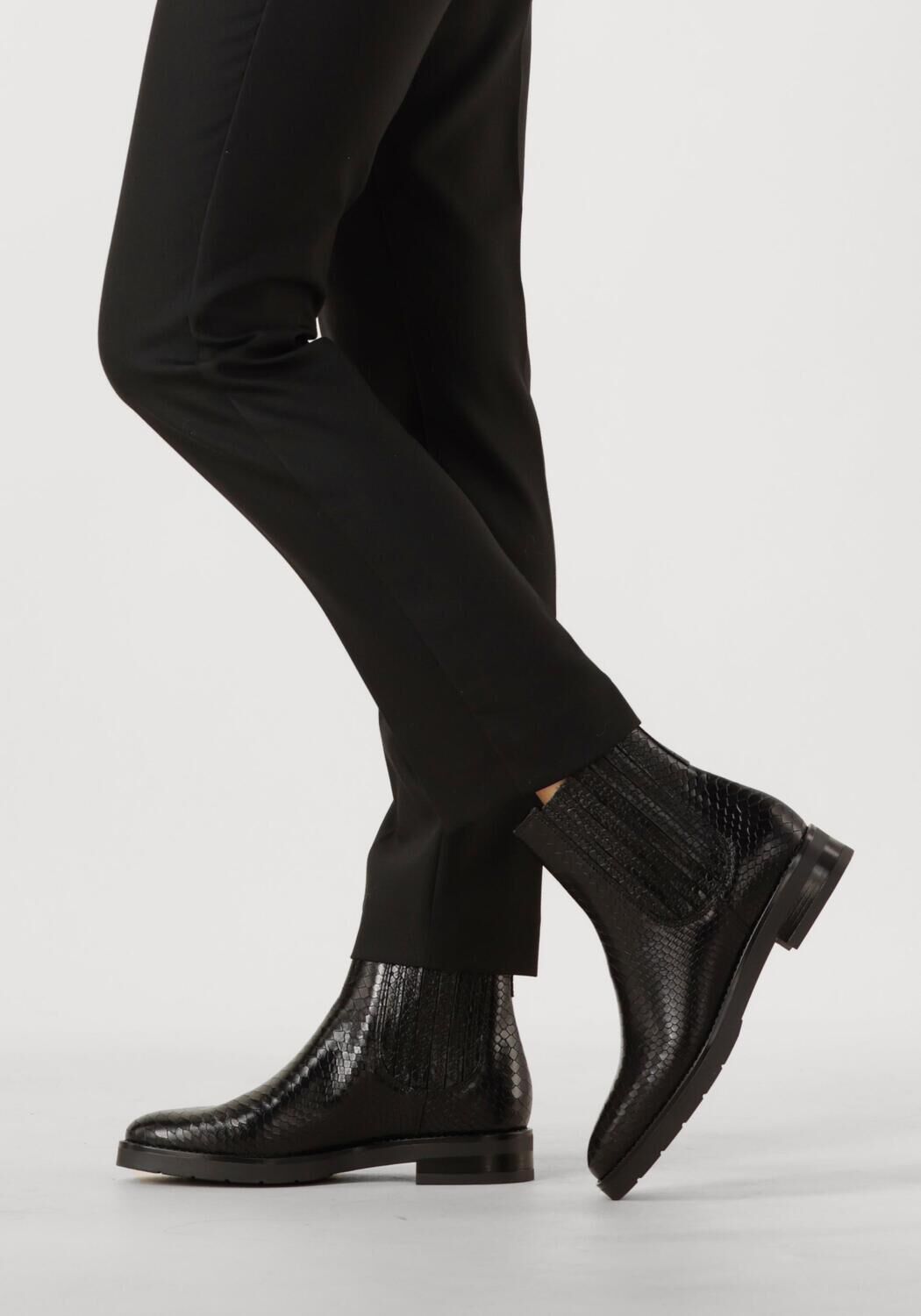 Schwarze NOTRE-V Chelsea Boots 2SERA208 - large