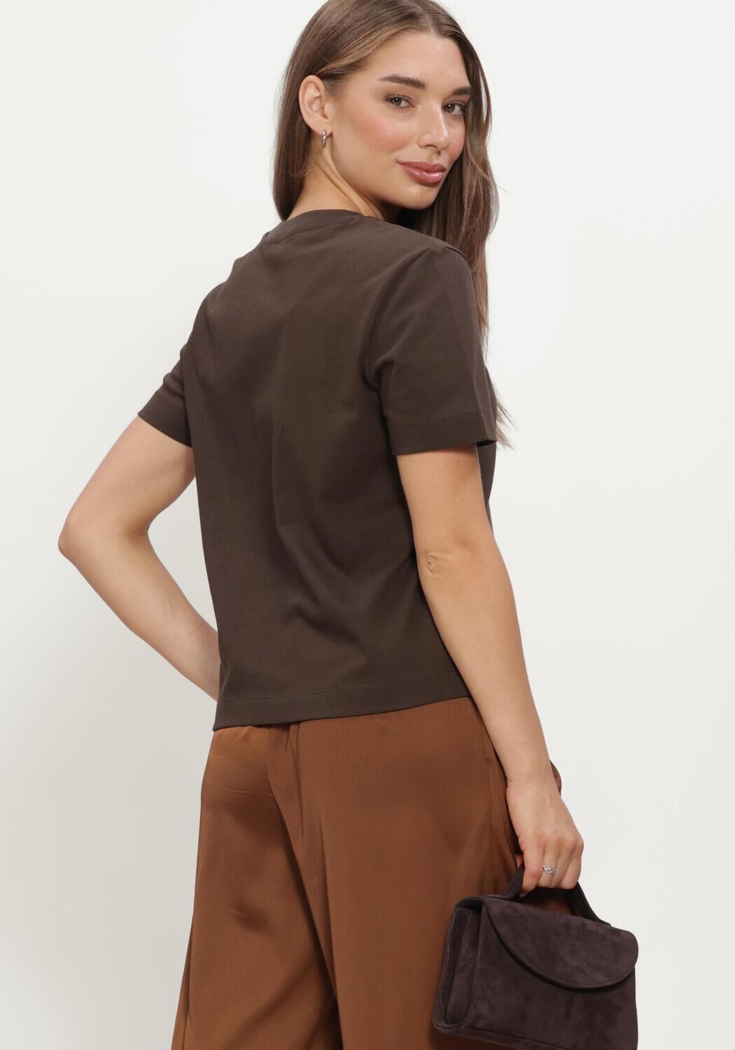Braune SELECTED WOMEN T-shirt SLFESSENTIAL SS BOXY TEE - large