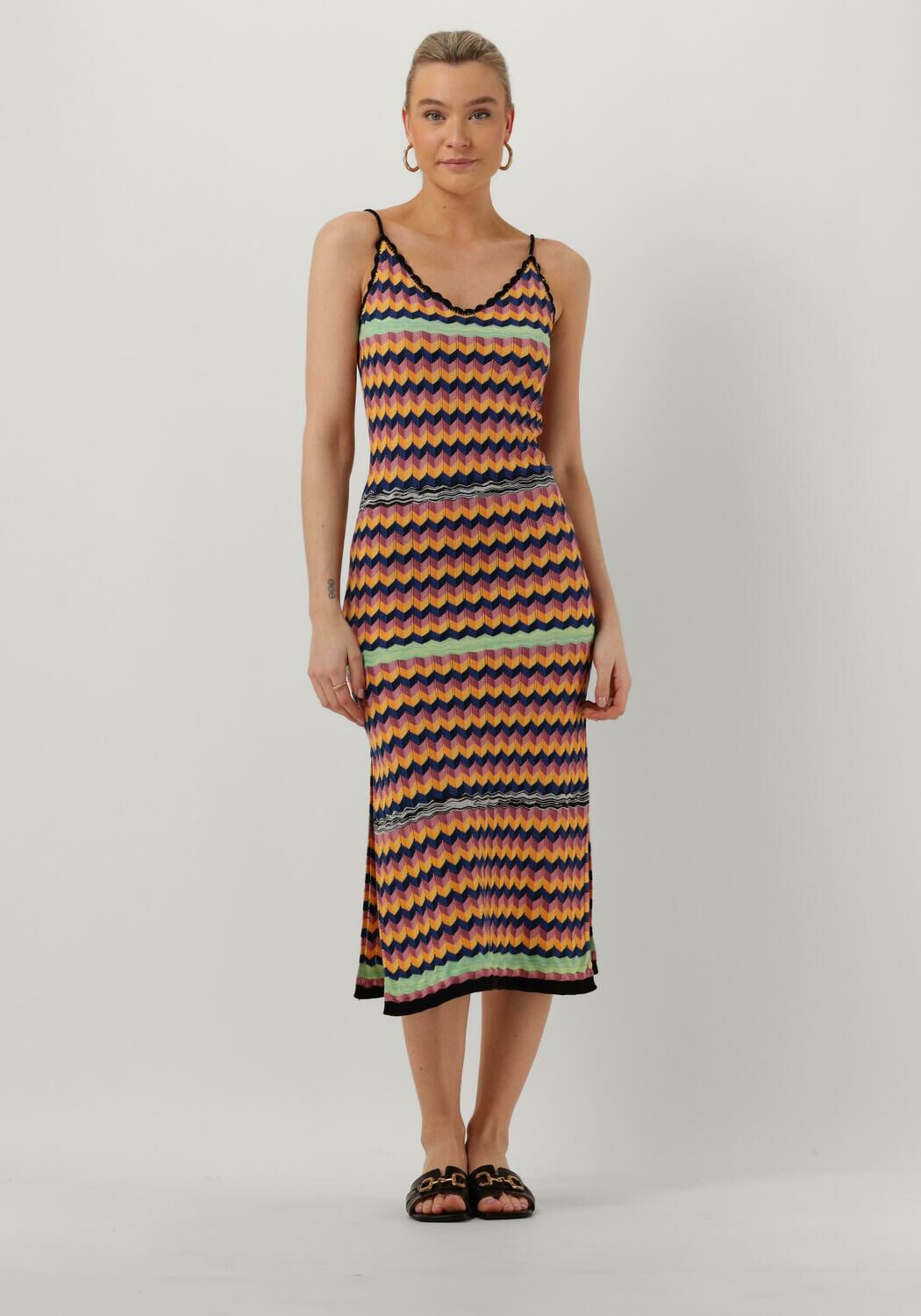 Omoda scotch hotsell soda