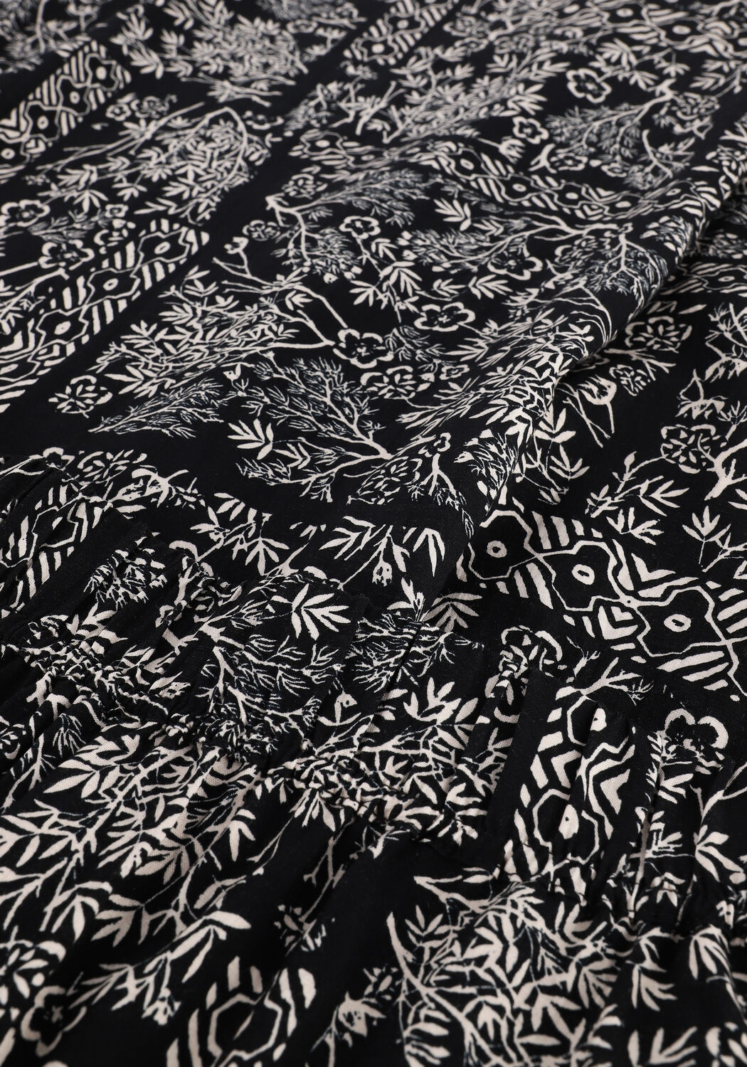 Schwarze JUST FEMALE Weite Hose STRONG PANTS - large