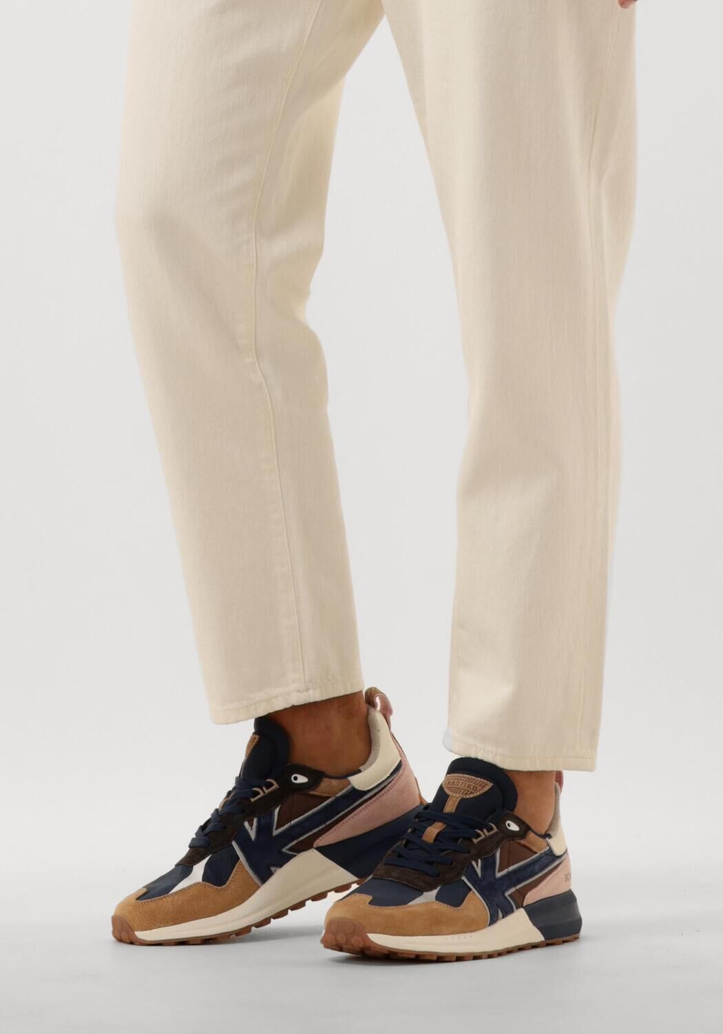 Braune KAOTIKO Sneaker Low VANCOUVER EARTH MAN - large