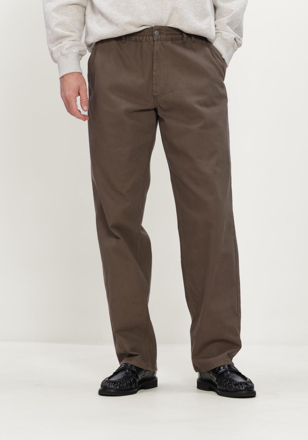 Braune FOR&Eacute;T Chino CLAY TWILL PANTS - large