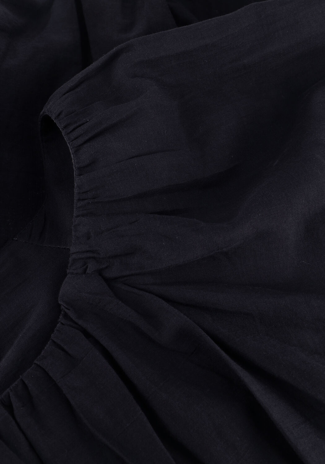 Schwarze DEVOTION Tops & T-shirts WILLOW - large