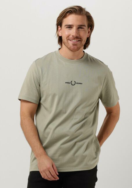 Grüne FRED PERRY T-shirt EMBROIDERED T-SHIRT - large