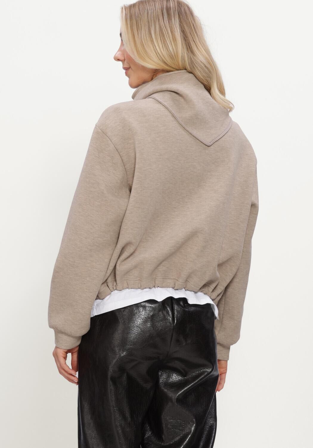 Beige CIRCLE OF TRUST Pullover HILDE SWEAT - large