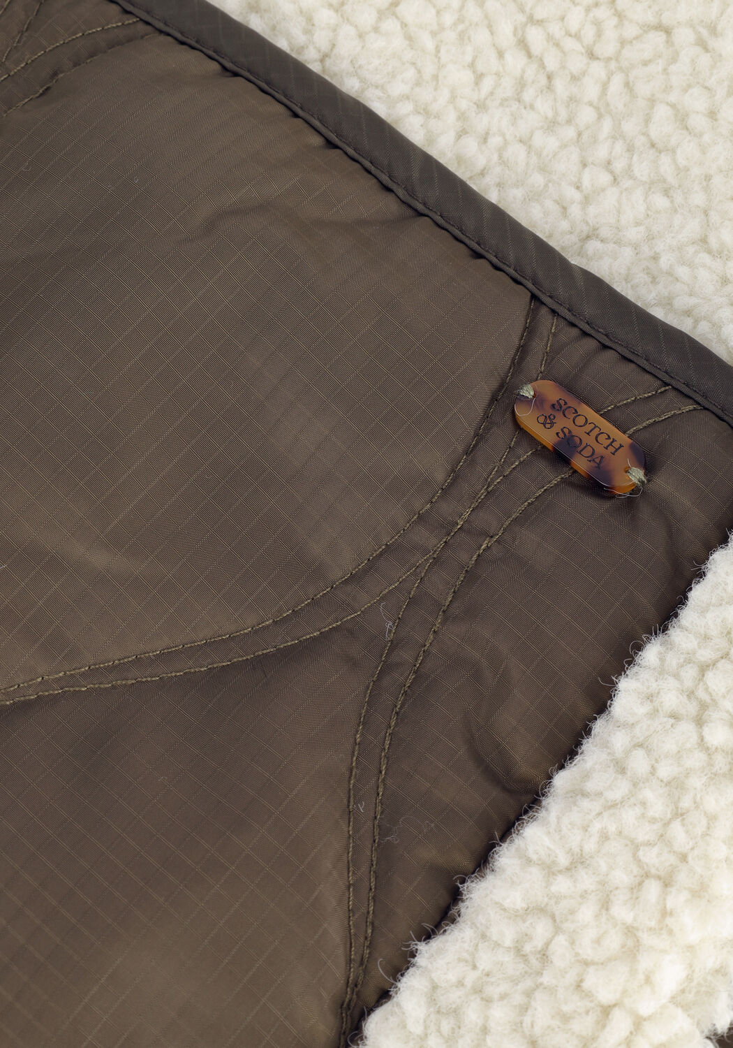 Ecru SCOTCH & SODA Teddy-Jacke REVERSIBLE JACKET WITH TEDDY - large