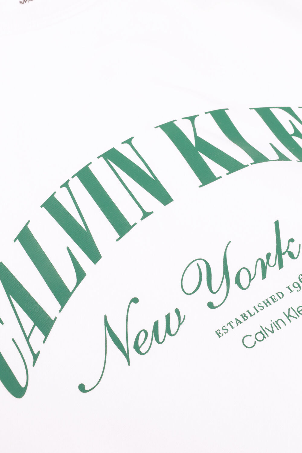 Wei&szlig;e CALVIN KLEIN T-shirt SS GRAPHIC LOGO BABY TEE - large