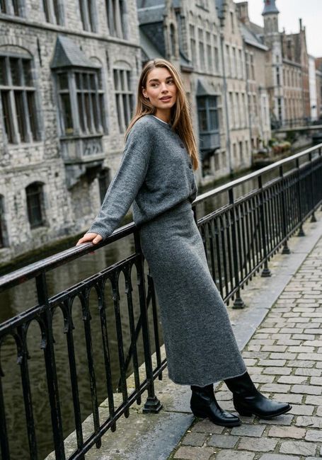 Dunkelgrau EDITED Maxirock PANJA KNIT SKIRT - large