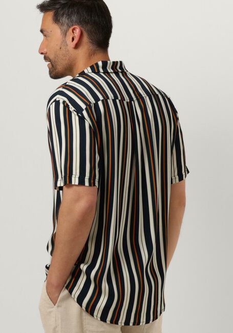 Nicht-gerade weiss ANERKJENDT Casual-Oberhemd AKLEO S/S VISCOSE AOP - large