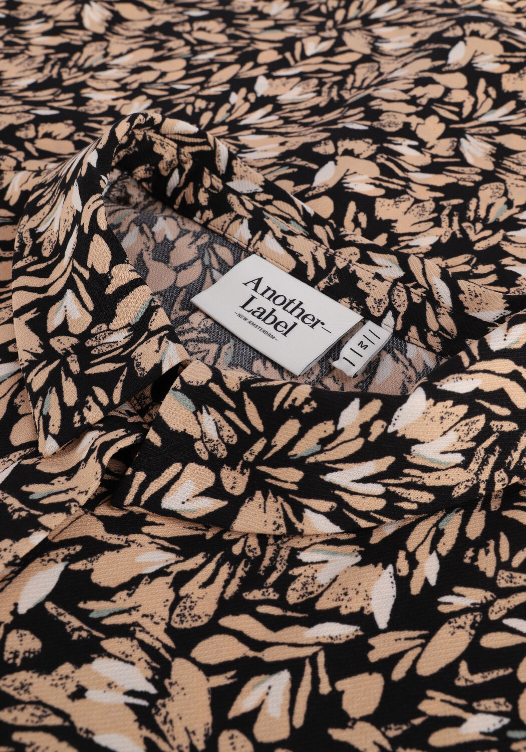 Gelbe ANOTHER LABEL Blusen DREISER FLORAL SHIRT - large