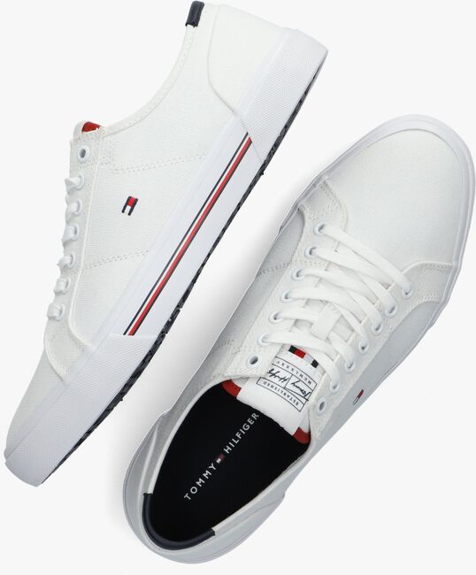Weiße TOMMY HILFIGER Sneaker low CORE CORPORATE C - large