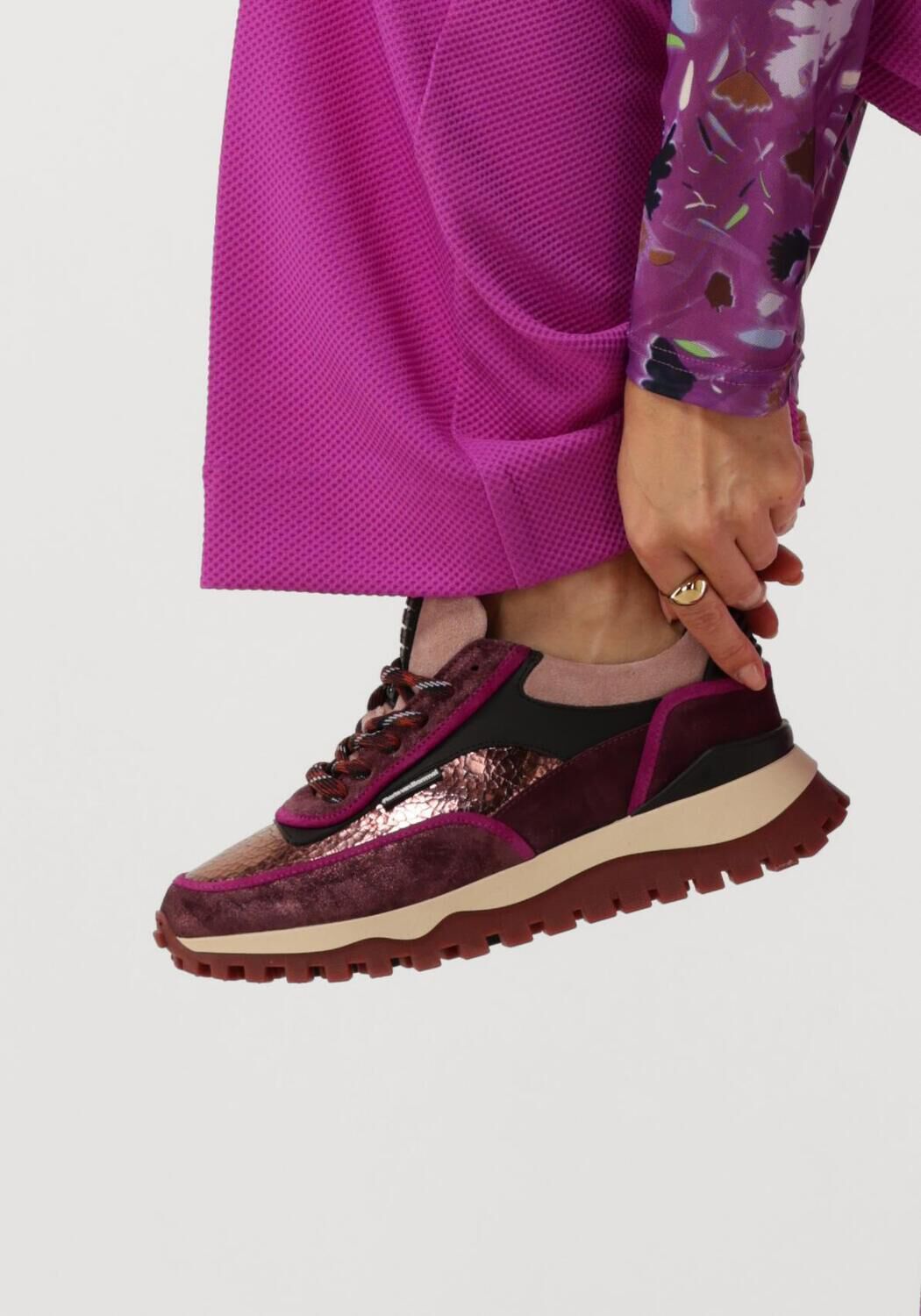 Rote FLORIS VAN BOMMEL Sneaker Low GROMMI 02.03 - large