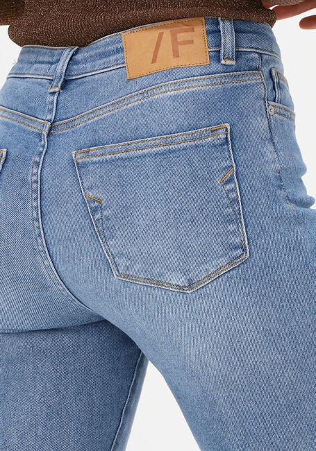 Blaue SELECTED FEMME Skinny jeans SLFSOPHIA MW SKINNY MID BLUE J - large