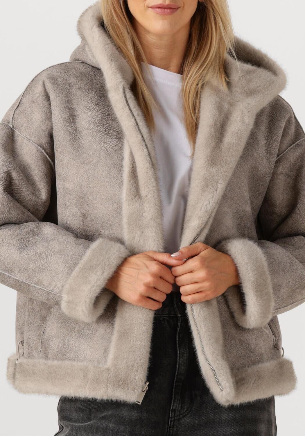 Hellgrau STUDIO AR Fake-Fur-Jack RUBY - large