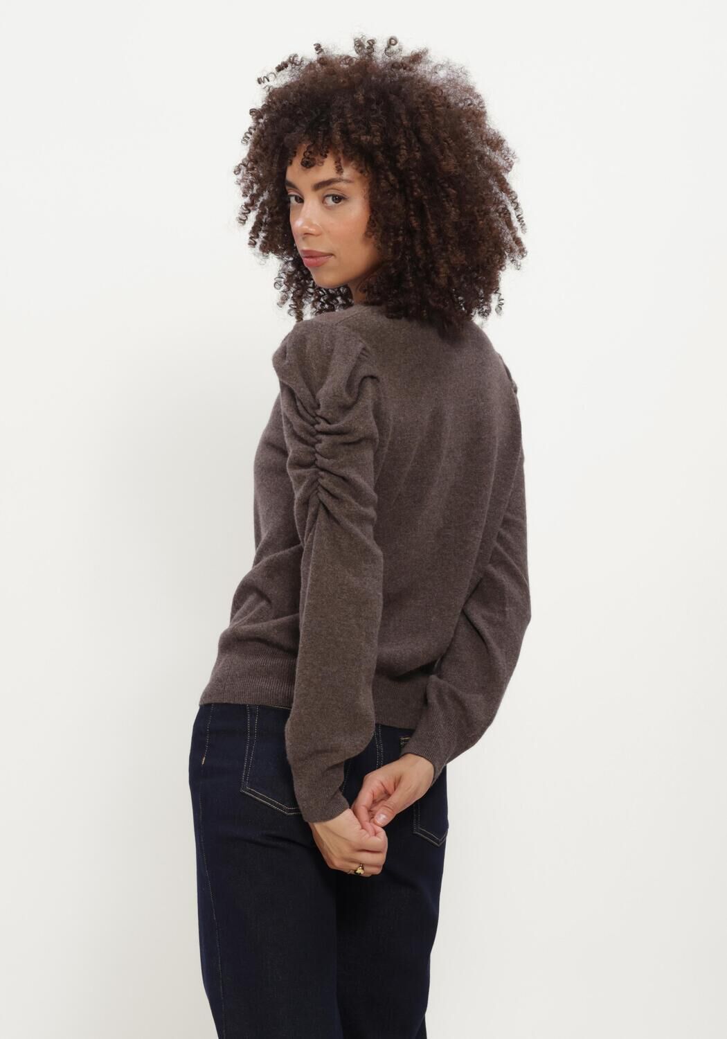 Braune JANICE Pullover & Cardigans MAVE - large