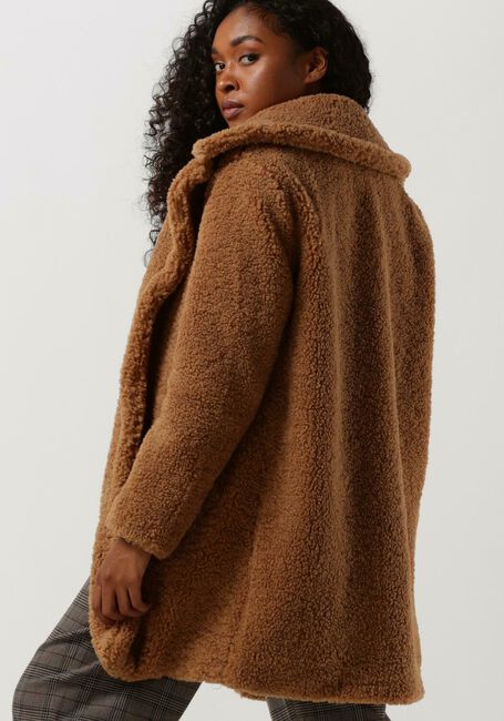Camelfarbene NOTRE-V Teddy-Jacke TEDDY COAT SHORT - large