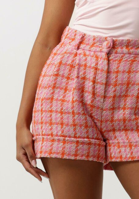 Orangene JANICE Kurze Hosen ARTHUR - large