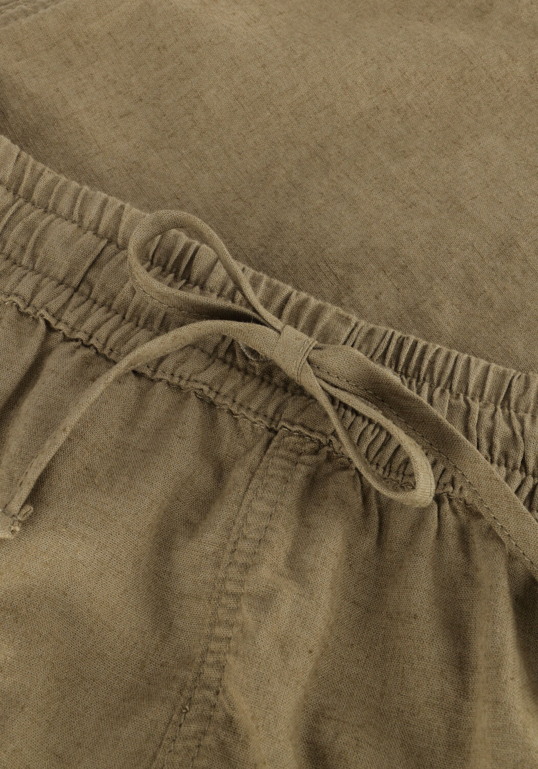 Gr&uuml;ne FOR&Eacute;T Kurze Hose SERENE LINEN SHORT - large